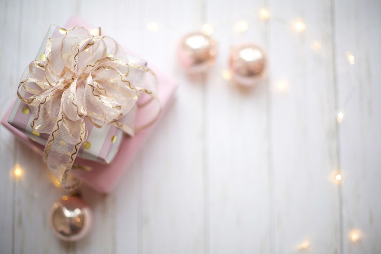 découvrez nos conseils sur la sécurité des cadeaux pour garantir que vos présents soient à la fois appréciés et sans danger. apprenez à choisir des produits sûrs pour tous les âges et à éviter les risques potentiels. offrez avec confiance et sérénité!