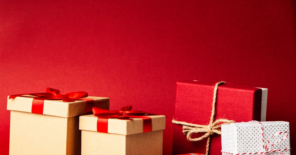 Cadeaux de saison : idées créatives pour gâter vos proches