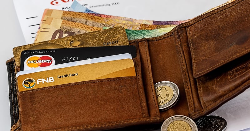 Bimpli enseigne : quelles enseignes acceptent vraiment cette carte ?