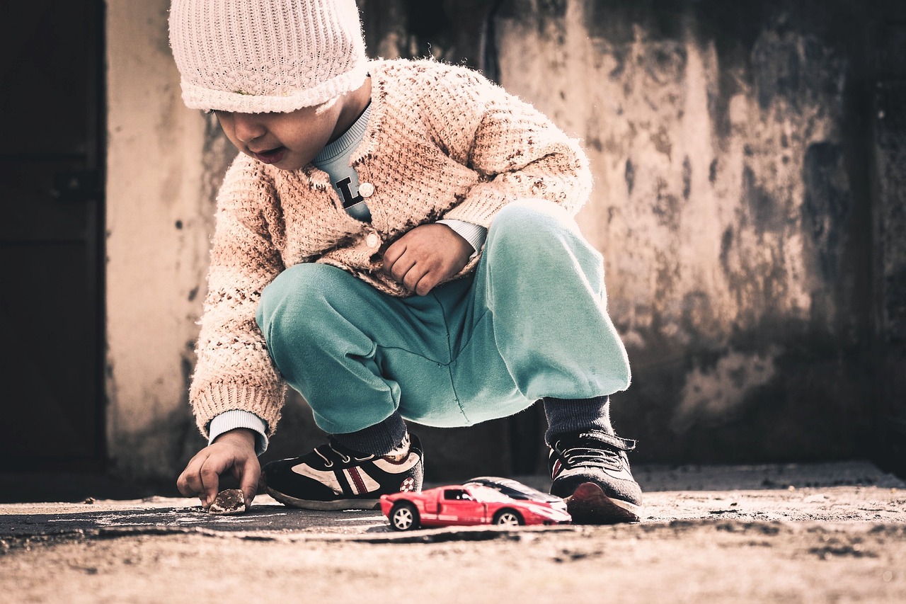 découvrez notre vaste sélection de jouets d'extérieur pour tous les âges. offrez à vos enfants des moments de divertissement et d'aventure en plein air avec des jeux, des équipements sportifs et des accessoires conçus pour stimuler leur imagination et les encourager à explorer la nature.