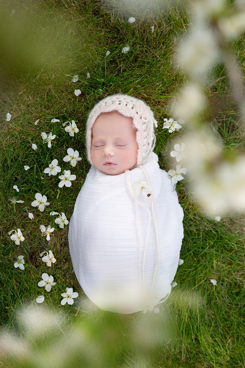 découvrez notre gamme de porte-bébés confortables et ergonomiques, idéal pour garder votre enfant près de vous tout en vous offrant liberté de mouvement. parfait pour les balades, les voyages ou les moments de câlins, nos porte-bébés allient sécurité et style.