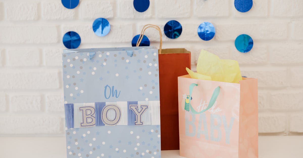 découvrez notre sélection de cadeaux pour bébés, idéaux pour célébrer l'arrivée d'un nouveau-né. offrez des articles uniques et adorables qui raviront les parents et apporteront bonheur et confort à leur petit.