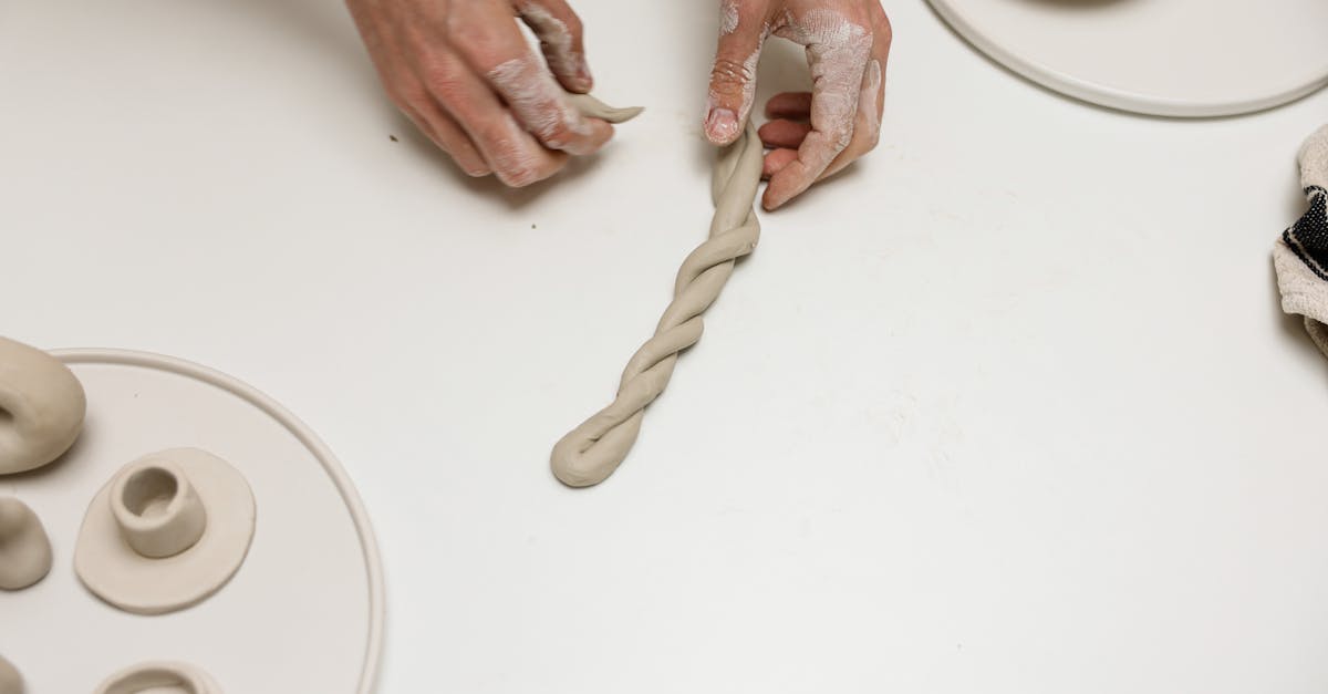 découvrez notre sélection élégante de porte-bougies, parfaits pour ajouter une touche chaleureuse et décorative à votre intérieur. que vous recherchiez des designs modernes ou classiques, nos porte-bougies s'adaptent à tous les styles et occasions.
