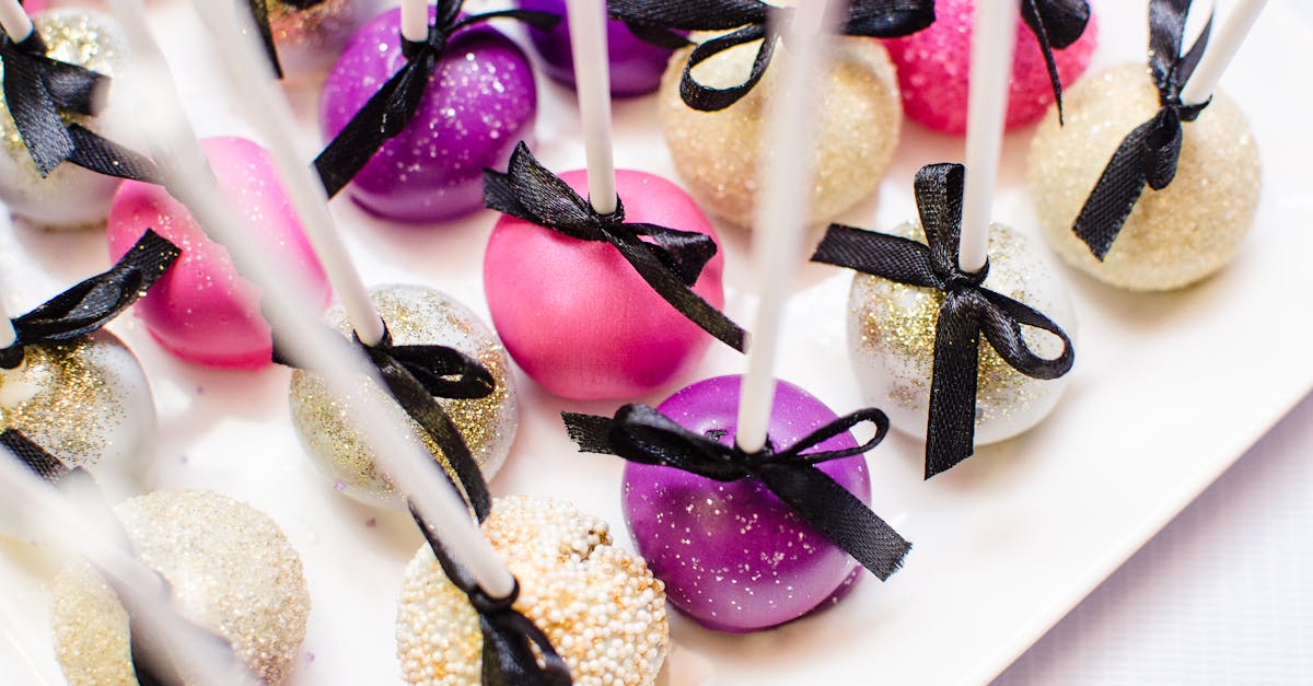 découvrez une sélection exquise de cadeaux gourmets qui raviront les papilles des amateurs de bonne cuisine. offrez des délices artisanaux et des saveurs uniques, parfaits pour toutes les occasions.