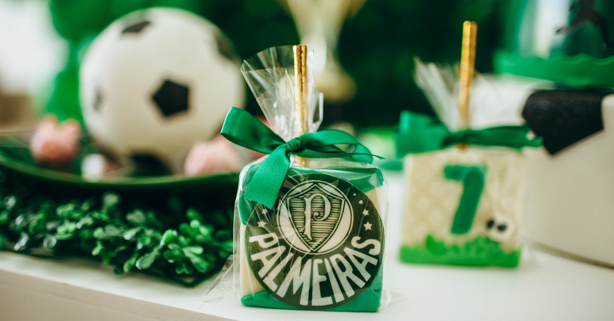 découvrez une sélection unique de cadeaux sportifs pour tous les passionnés d'activités physiques. que ce soit pour un anniversaire, les fêtes ou toute autre occasion, trouvez le cadeau idéal qui fera plaisir aux amateurs de sport.