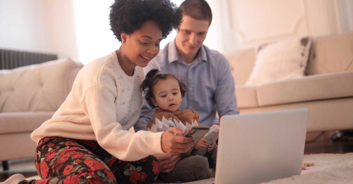 découvrez notre sélection de cadeaux technologiques pour bébés, alliant innovation et praticité. offrez des jouets éducatifs, des appareils connectés et des accessoires high-tech qui facilitent la vie des jeunes parents tout en stimulant l'éveil de leur enfant.
