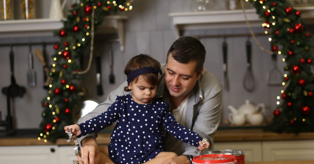 découvrez notre sélection de cadeaux de cuisine parfaits pour les passionnés de gastronomie ! trouvez des ustensiles, gadgets et accessoires qui raviront les chefs en herbe et les experts culinaires, et faites de chaque moment passé en cuisine une expérience inoubliable.