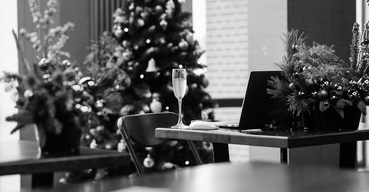 découvrez notre sélection de cadeaux de bureau uniques et originaux, parfaits pour faire plaisir à vos collègues et partenaires. trouvez le présent idéal pour renforcer les liens professionnels et apporter une touche personnelle à votre environnement de travail.