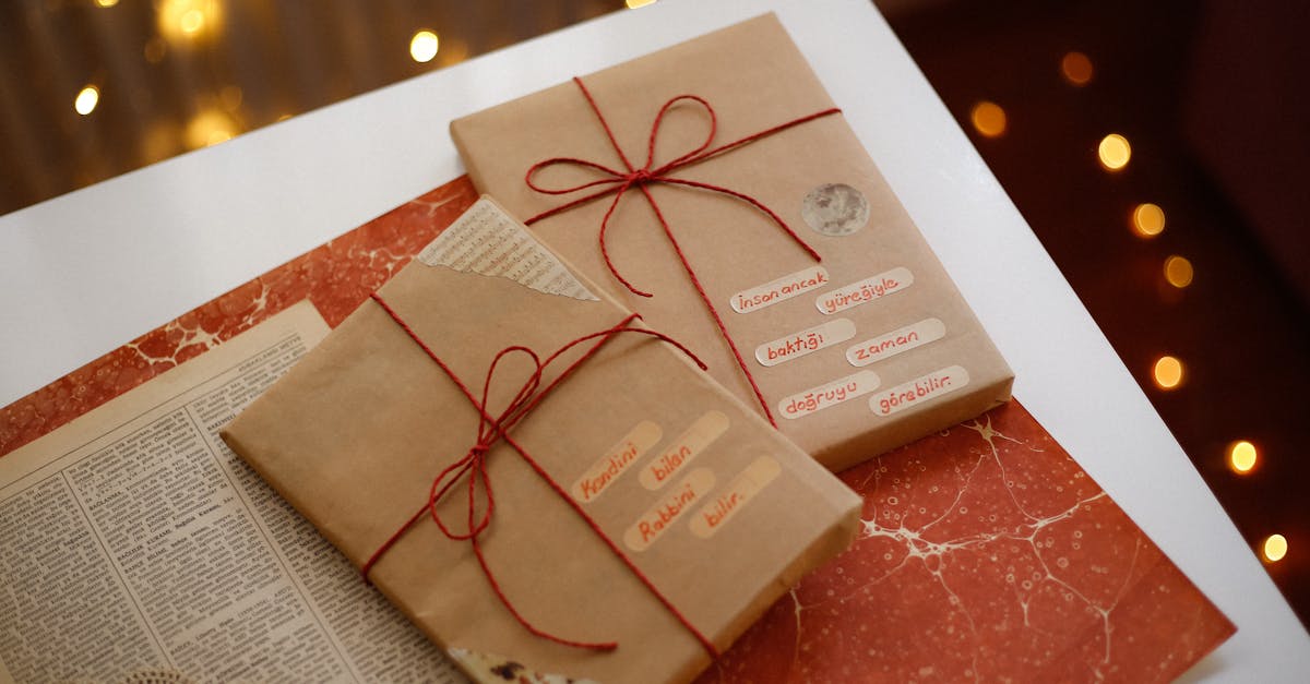 découvrez notre sélection de cadeaux de noël personnalisés, idéaux pour faire plaisir à vos proches. offrez une touche unique et mémorable à vos cadeaux avec des options sur mesure qui sauront toucher le cœur de vos amis et famille.