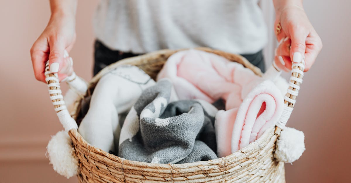 découvrez des idées de cadeaux pratiques et élégants pour le rangement. offrez des solutions de stockage innovantes qui allient style et fonctionnalité, parfaites pour tous ceux qui aiment organiser leur espace !