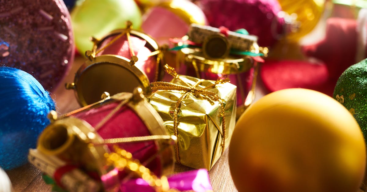 découvrez des cadeaux traditionnels uniques qui rendent hommage aux cultures et aux coutumes du monde entier. que ce soit pour un anniversaire, un mariage ou une célébration spéciale, nos sélections intemporelles apporteront chaleur et authenticité à vos offrandes.